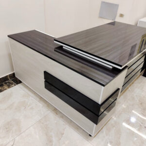 modern manger desk md1