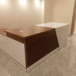 import placeholder for modern manger desk md2