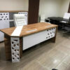 import placeholder for modern manger desk md43