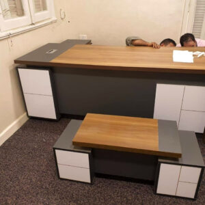 import placeholder for modern manger desk md44