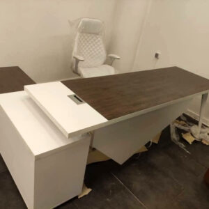 import placeholder for modern manger desk md17