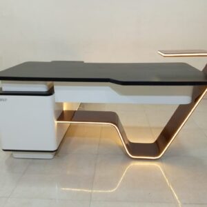 import placeholder for manager desk 3