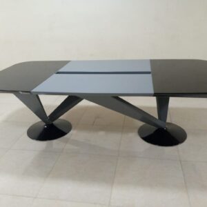 import placeholder for manager desk 8