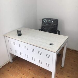 import placeholder for desk 21